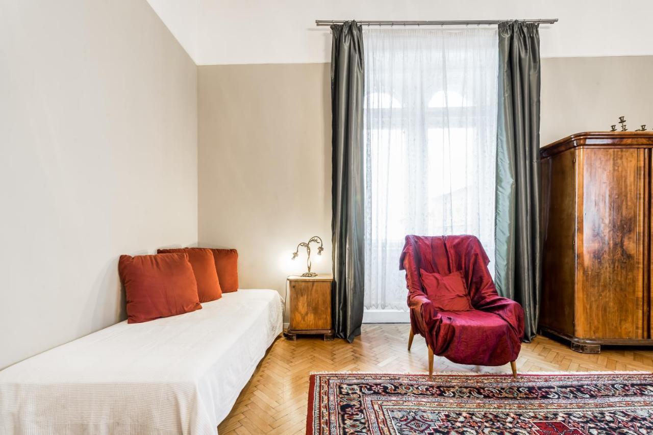 Berta - 4 Bedrooms, 3 Baths Budapeste Exterior foto
